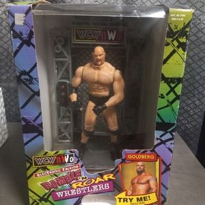 1999 Toy Biz WCW NWO Rumble N Roar Wrestler Goldberg Figure